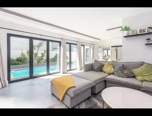 5 BEDROOM FREEHOLD FOR SALE IN SAGEWOOD